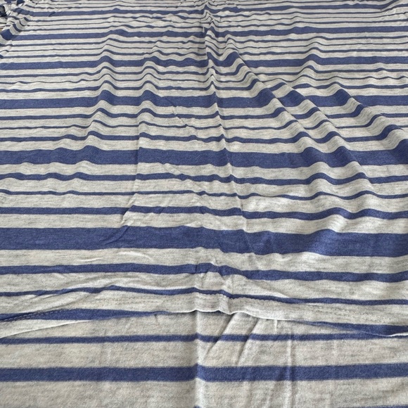 LuLaRoe Blue and White Striped Short Sleeve Tee Oversized - Picture 2 of 4